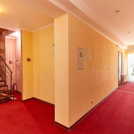 Oasis Hotel Odessa Eksteriør billede