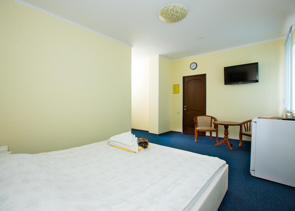 Oasis Hotel Odessa Værelse billede
